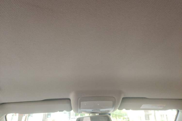 Used Zotye Domy X5 2015 1.5T CVT ZHANG GUI Model China V Standard Headliner
