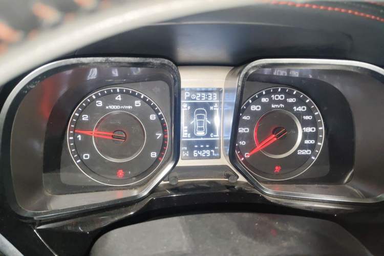 Used Zotye Domy X5 2015 1.5T CVT ZhiXian Model China IV Standard Instrument Cluster