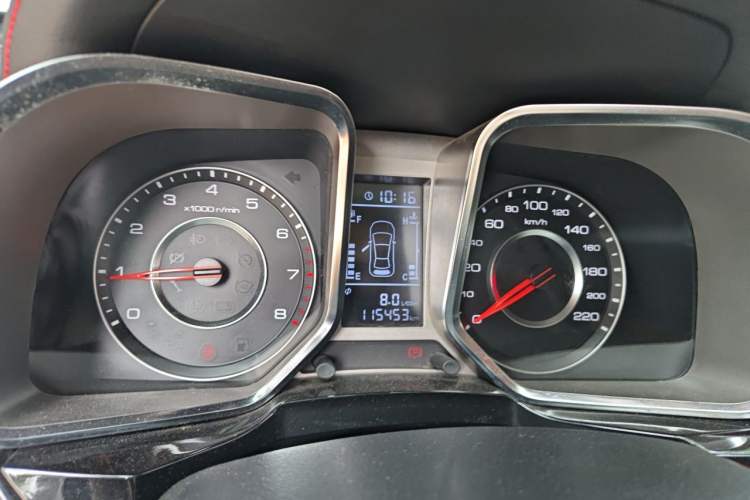 Used Zotye Domy X5 2015 1.5T Manual Luxury Version China IV Standard Instrument Cluster