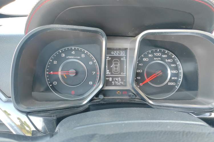 Used Zotye Domy X5 2015 1.5T Manual Luxury Version China IV Standard Instrument Cluster
