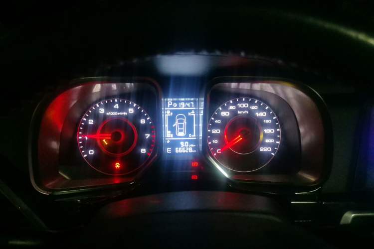 Used Zotye Domy X5 2015 1.5T CVT ZHANG GUI Model China V Standard Instrument Cluster