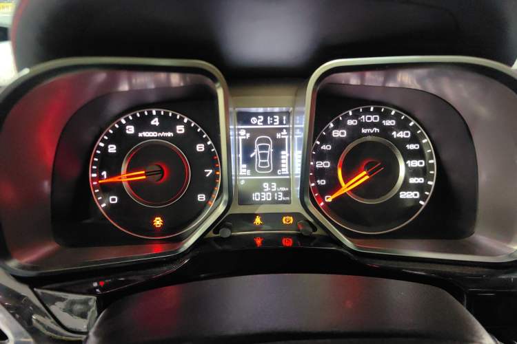 Used Zotye Domy X5 2015 1.5T Manual Luxury Model China V Standard Instrument Cluster