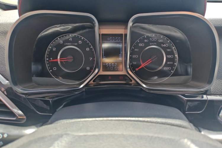 Used Zotye Domy X5 2015 1.5T Manual Luxury Model China V Standard Instrument Cluster