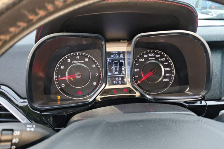 Used Zotye Domy X5 2015 1.5T Manual Luxury Version China IV Standard Instrument Cluster