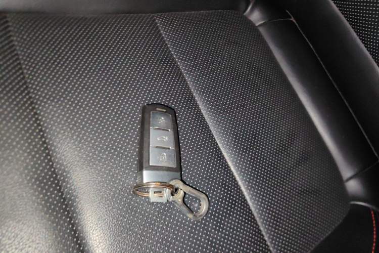 Used Zotye Domy X5 2015 1.5T Manual Luxury Model China V Standard Interior 1