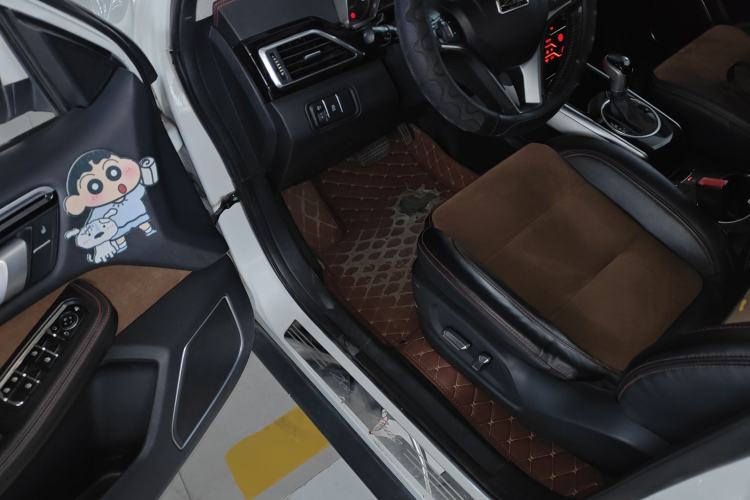 Used Zotye Domy X5 2015 1.5T CVT Chancellor Model China V Standard Interior 3