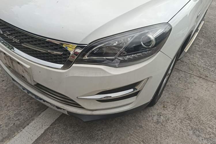 Used Zotye Domy X5 2015 1.5T CVT ZHANG GUI Model China V Standard Left Front Headlight
