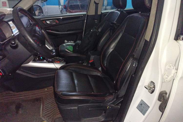 Used Zotye Domy X5 2015 1.5T CVT ZhiXian Trim China V Standard Left Front Seat