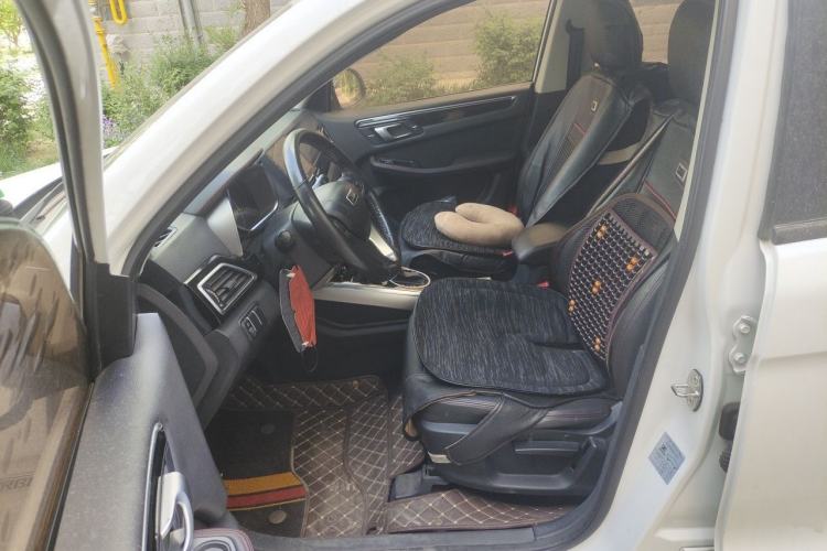 Used Zotye Domy X5 2015 1.5T CVT ZHANG GUI Model China V Standard Left Front Seat