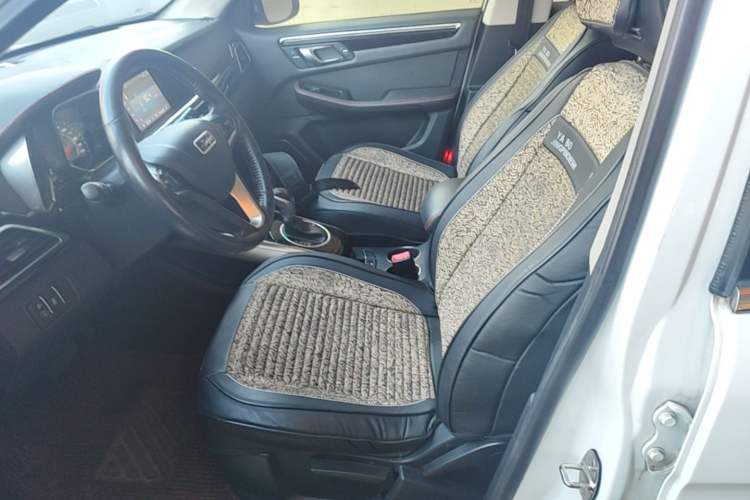 Used Zotye Domy X5 2015 1.5T CVT ZhiXian Trim China V Standard Left Front Seat