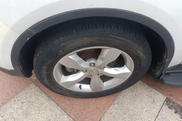 Used Zotye Domy X5 2015 1.5T Manual Luxury Version China IV Standard Left Front Wheel Hub
