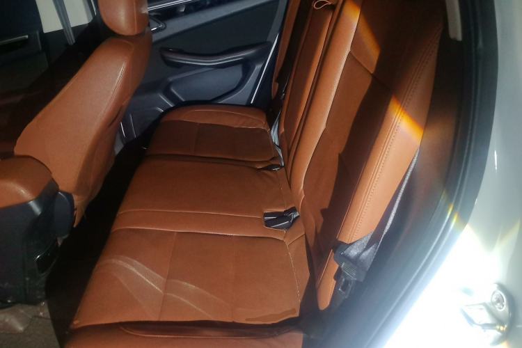 Used Zotye Domy X5 2015 1.5T CVT ZHANG GUI Model China V Standard Left Rear Seat