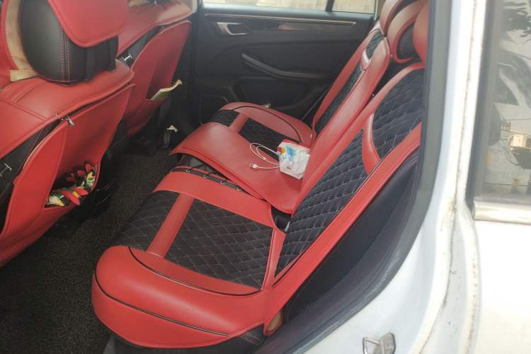 Used Zotye Domy X5 2015 1.5T Manual Luxury Version China IV Standard Left Rear Seat