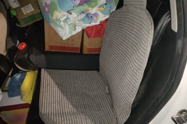 Used Zotye Domy X5 2015 1.5T CVT Landlord Model China IV Standard Left Rear Seat