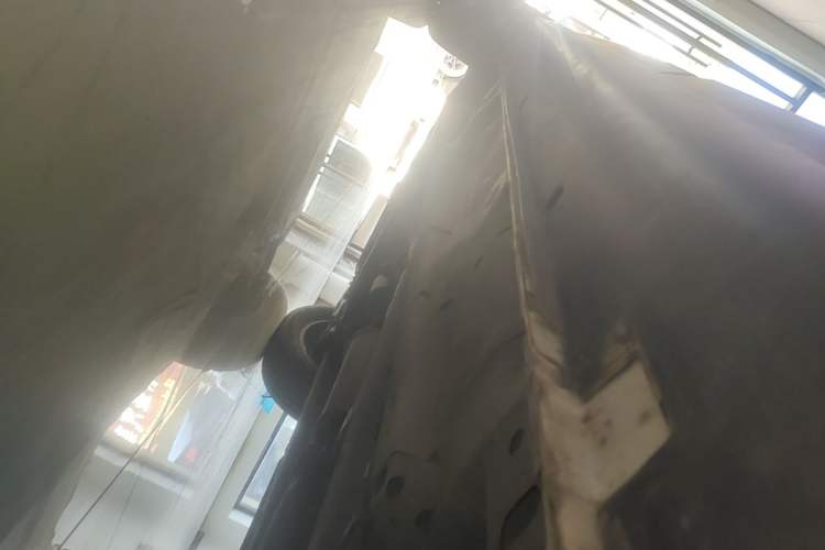 Used Zotye Domy X5 2015 1.5T CVT ZhiXian Model China IV Standard Left Side Sill