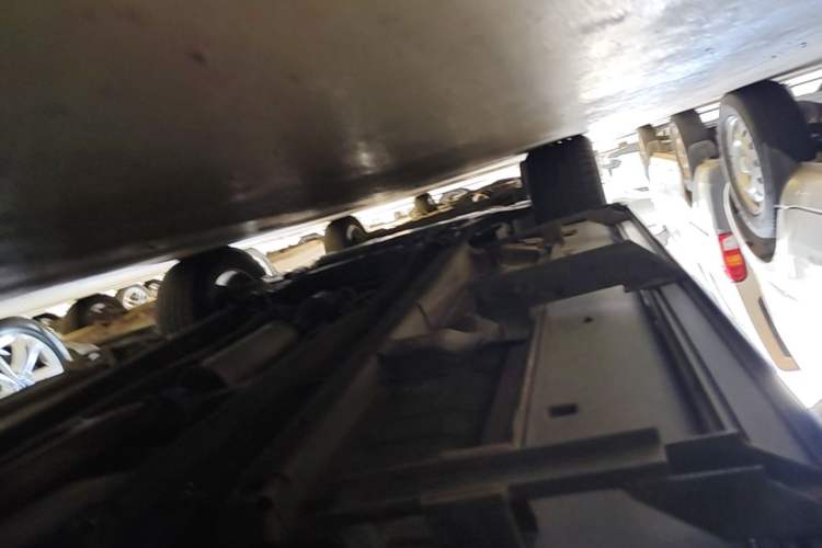 Used Zotye Domy X5 2015 1.5T CVT ZhiXian Trim China V Standard Left Side Sill