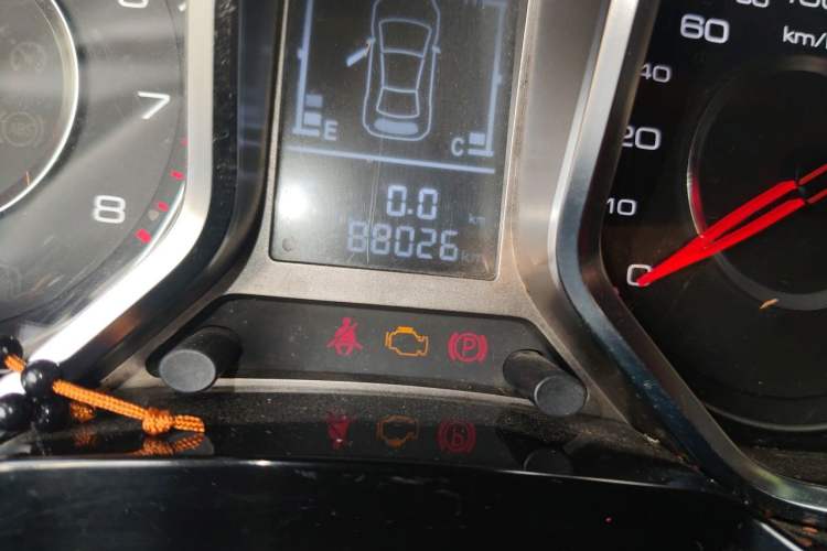 Used Zotye Domy X5 2015 1.5T Manual Luxury Version China IV Standard Odometer Close Up
