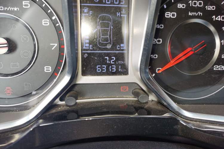 Used Zotye Domy X5 2015 1.5T Manual Luxury Version China IV Standard Odometer Close Up