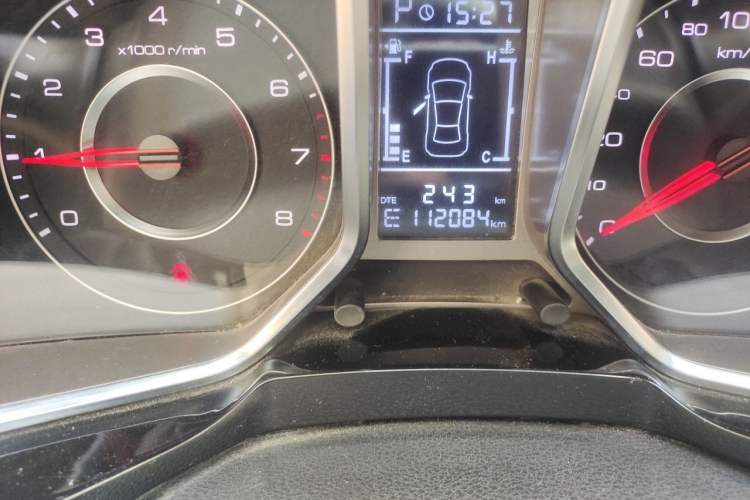 Used Zotye Domy X5 2015 1.5T CVT ZHANG GUI Model China V Standard Odometer Close Up