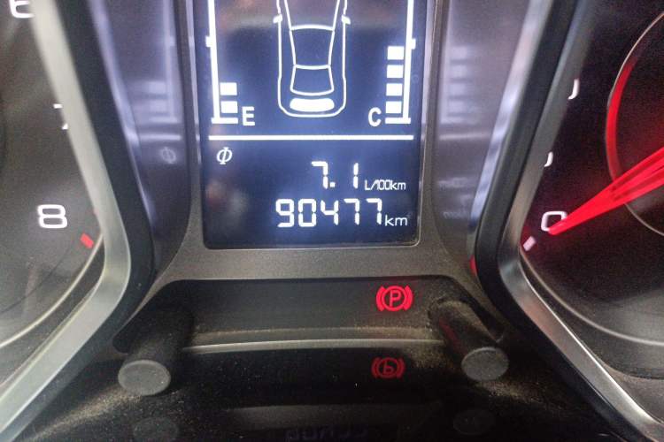 Used Zotye Domy X5 2015 1.5T Manual Luxury Version China IV Standard Odometer Close Up