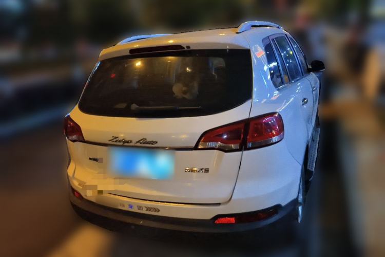 Used Zotye Domy X5 2015 1.5T Manual Luxury Version China IV Standard Rear