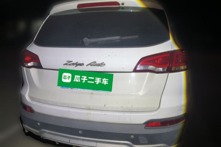Used Zotye Domy X5 2015 1.5T Manual Luxury Version China IV Standard Rear