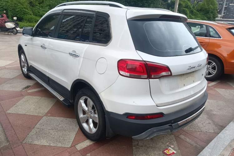Used Zotye Domy X5 2015 1.5T Manual Luxury Version China IV Standard Rear Left 45 Deg
