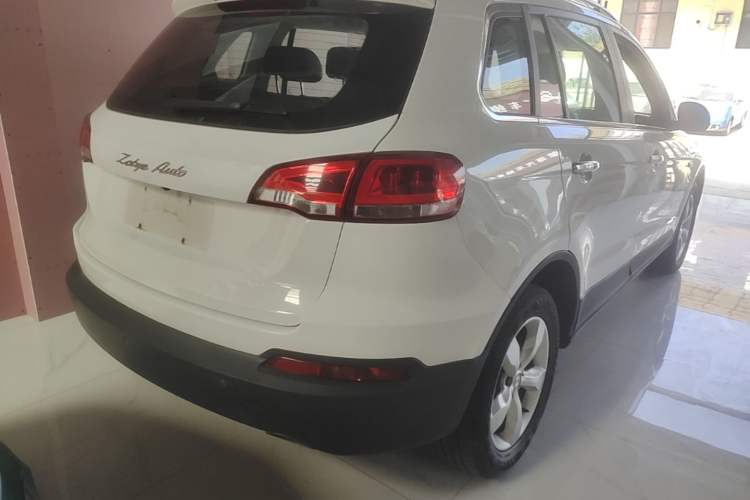 Used Zotye Domy X5 2015 1.5T CVT ZhiXian Model China IV Standard Rear Right 45 Deg