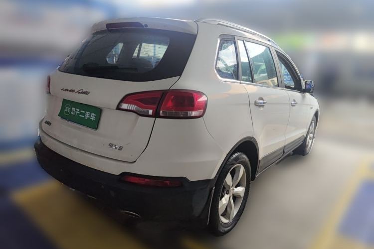 Used Zotye Domy X5 2015 1.5T Manual Luxury Version China IV Standard Rear Right 45 Deg