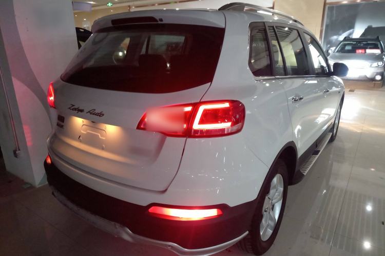 Used Zotye Domy X5 2015 1.5T CVT ZhiXian Trim China V Standard Rear Right 45 Deg