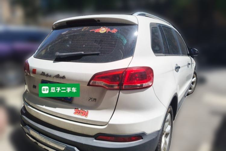 Used Zotye Domy X5 2015 1.5T CVT ZhiXian Trim China V Standard Rear Right 45 Deg