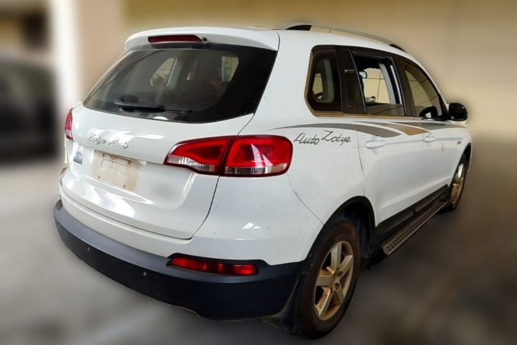 Used Zotye Domy X5 2015 1.5T Manual Luxury Version China IV Standard Rear Right 45 Deg