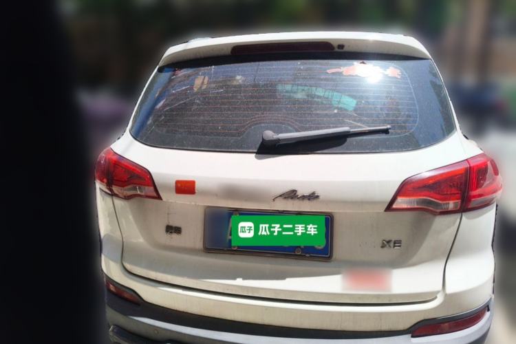 Used Zotye Domy X5 2015 1.5T CVT ZhiXian Trim China V Standard Rear