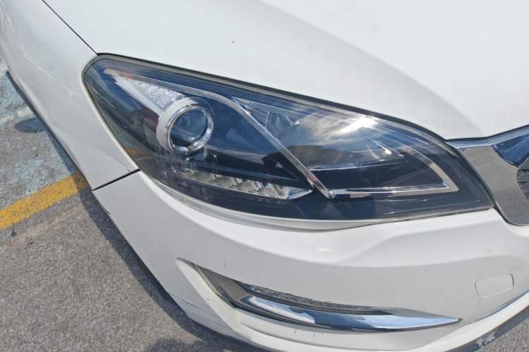 Used Zotye Domy X5 2015 1.5T Manual Luxury Model China V Standard Right Front Headlight