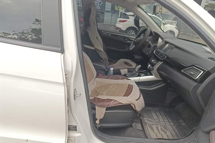 Used Zotye Domy X5 2015 1.5T CVT ZHANG GUI Model China V Standard Right Front Seat