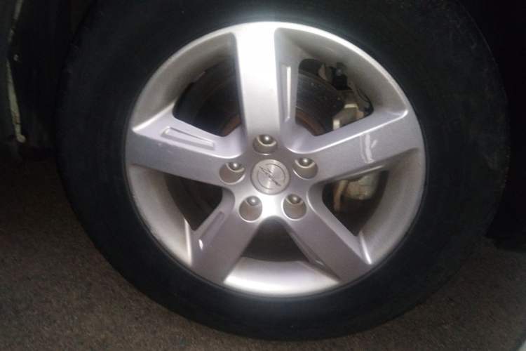 Used Zotye Domy X5 2015 1.5T Manual Luxury Version China IV Standard Right Front Wheel Hub