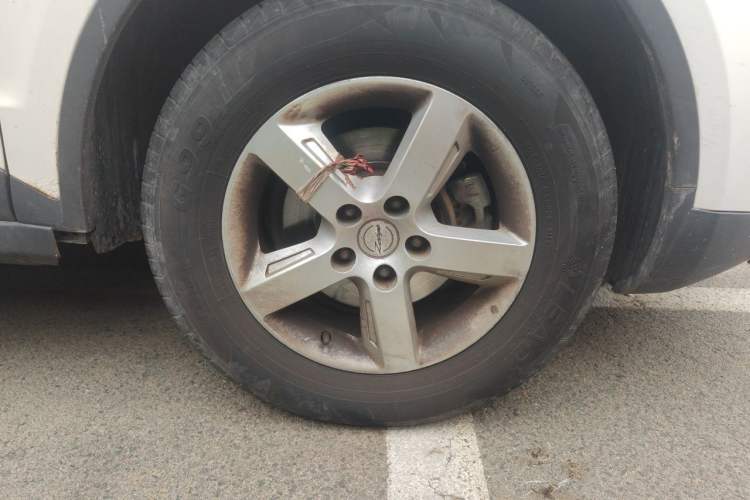 Used Zotye Domy X5 2015 1.5T Manual Elite Model China V Standard Right Front Wheel Hub