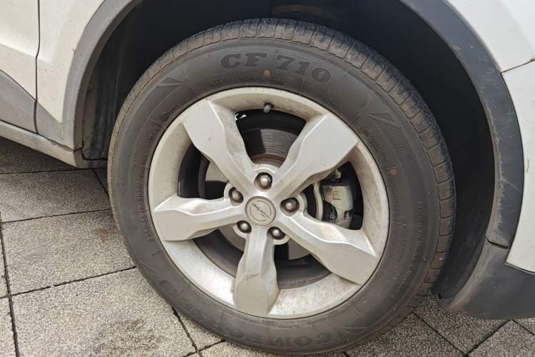 Used Zotye Domy X5 2015 1.5T Manual Luxury Version China IV Standard Right Front Wheel Hub