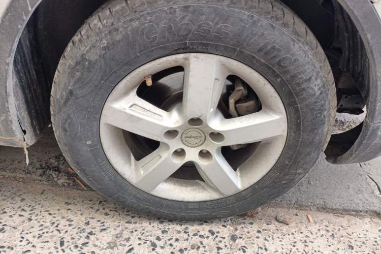 Used Zotye Domy X5 2015 1.5T CVT Landlord Model China IV Standard Right Front Wheel Hub