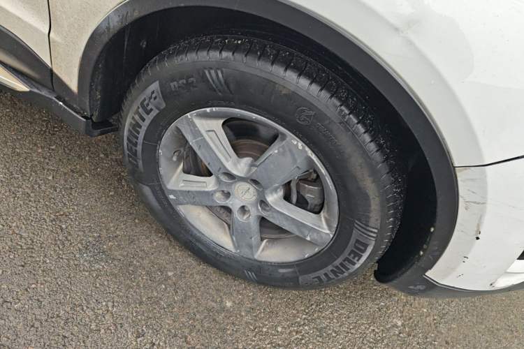 Used Zotye Domy X5 2015 1.5T Manual Elite Model China V Standard Right Front Wheel Hub