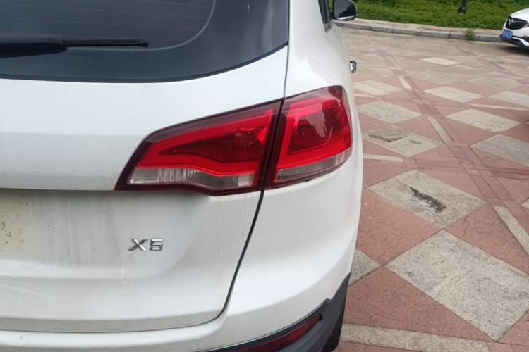 Used Zotye Domy X5 2015 1.5T Manual Luxury Version China IV Standard Right Rear Taillight