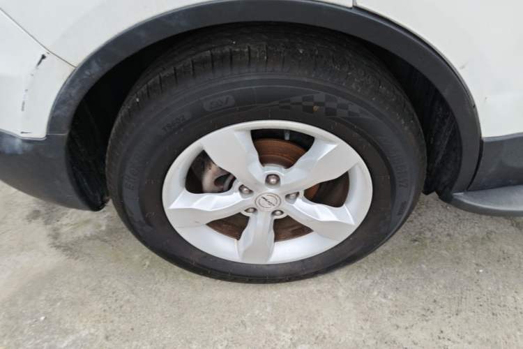 Used Zotye Domy X5 2015 1.5T Manual Luxury Version China IV Standard Right Rear Wheel Hub