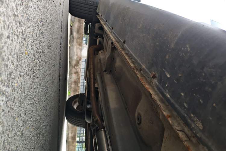 Used Zotye Domy X5 2015 1.5T Manual Luxury Version China IV Standard Right Side Sill