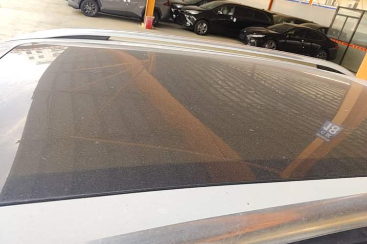 Used Zotye Domy X5 2015 1.5T CVT ZhiXian Trim China V Standard Roof