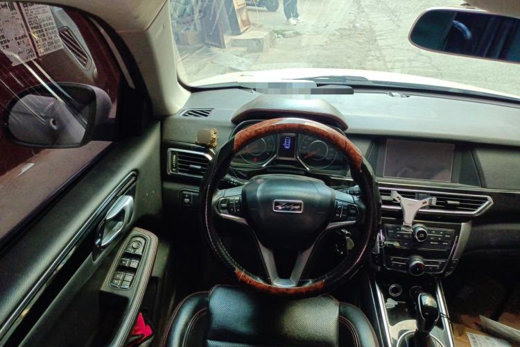 Used Zotye Domy X5 2015 1.5T CVT Landlord Model China IV Standard Steering Wheel