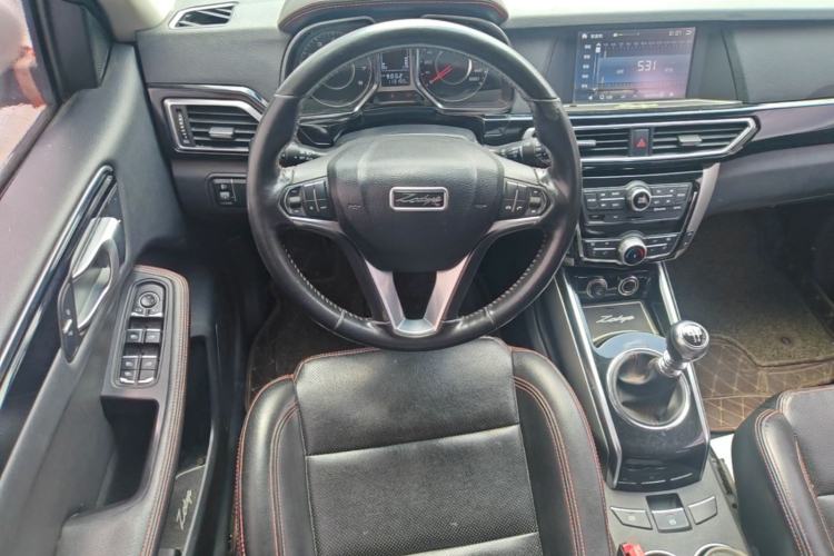 Used Zotye Domy X5 2015 1.5T Manual Luxury Model China V Standard Steering Wheel