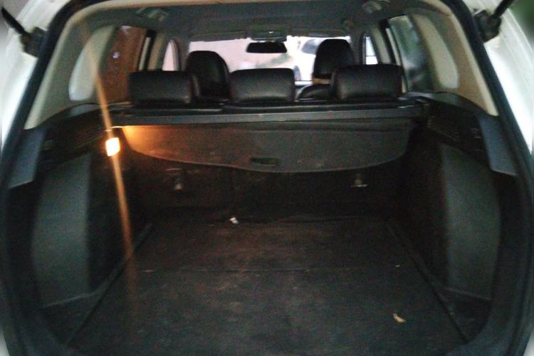 Used Zotye Domy X5 2015 1.5T Manual Luxury Version China IV Standard Trunk