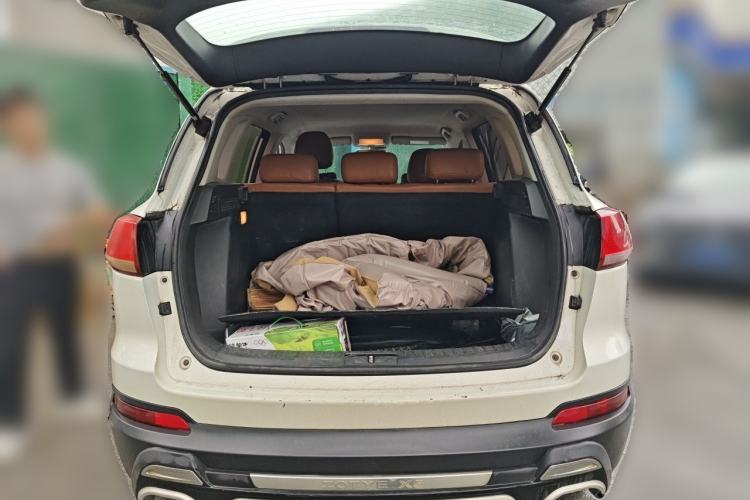 Used Zotye Domy X5 2015 1.5T Manual Elite Model China V Standard Trunk