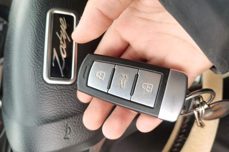 Used Zotye Domy X5 2015 1.5T CVT ZhiXian Trim China V Standard Vehicle Key