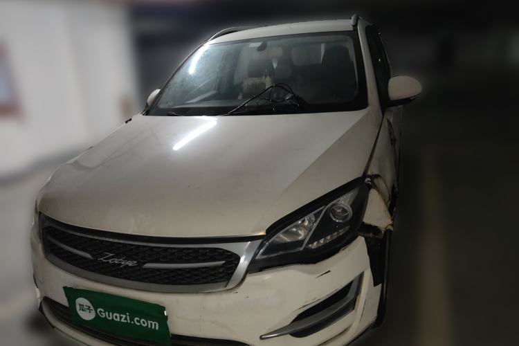 Used Zotye Domy X5 2016 1.5T Manual Elite 7-Seater China IV Standard Front